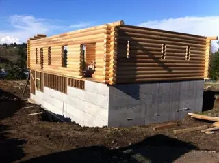 Log home