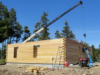 Log home