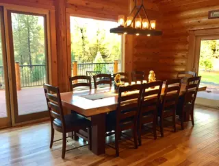 Log home