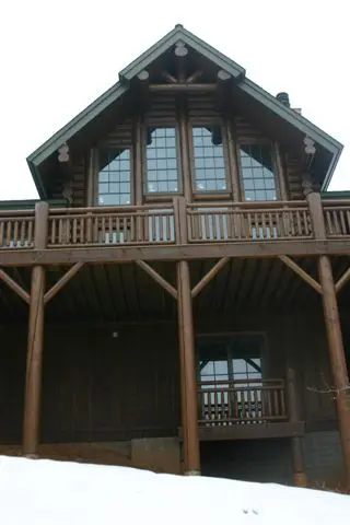 Log home