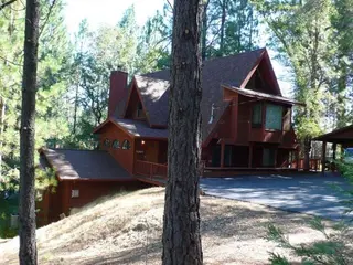 Log home