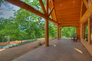 Log home