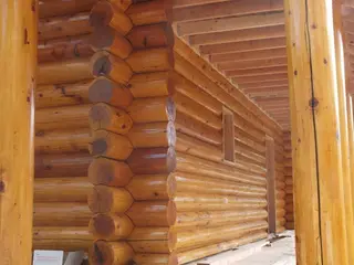 Log home