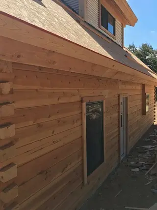Log home