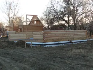 Log home