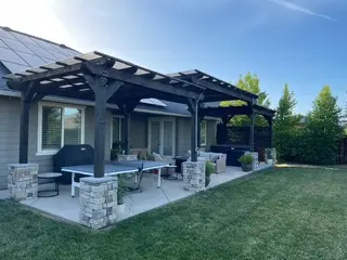 Log home