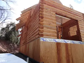Log home