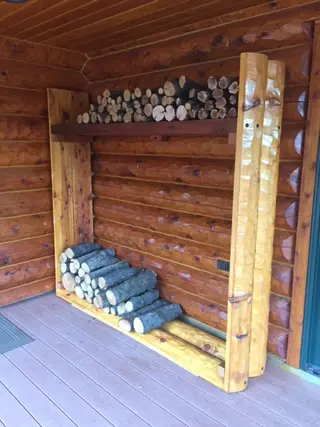 Log home
