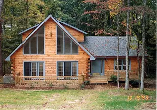 Log home
