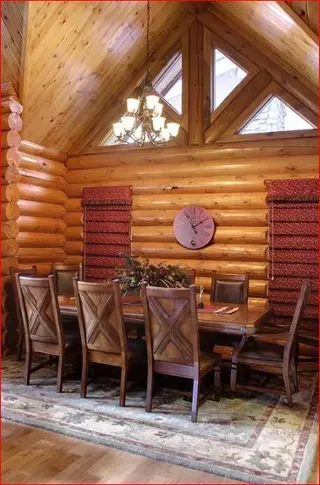 Log home