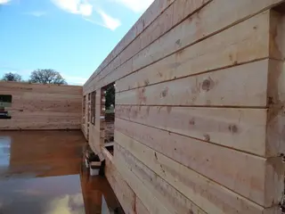 Log home