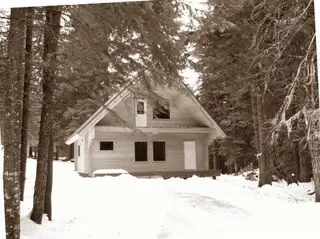 Log home