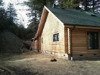 Log home