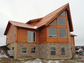 Log home