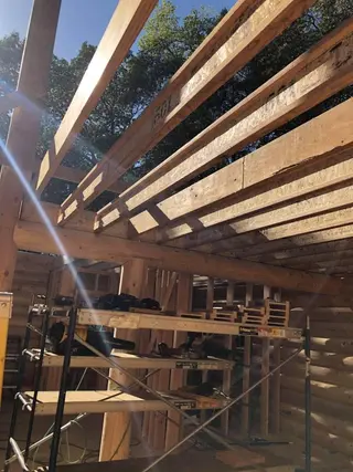 Log home