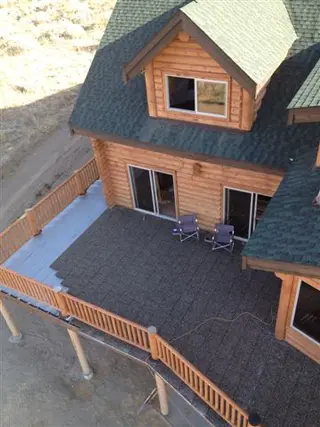 Log home