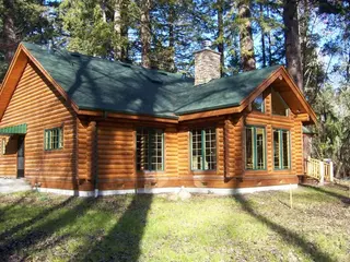 Log home