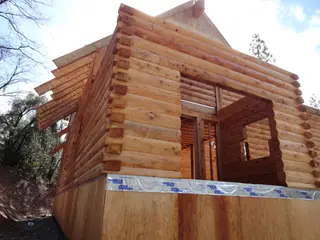 Log home
