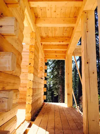Log home