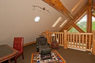 Log home
