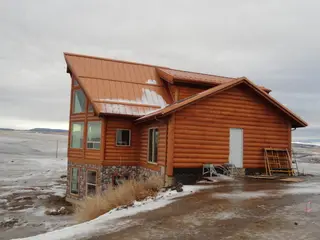 Log home