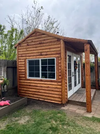 Log home