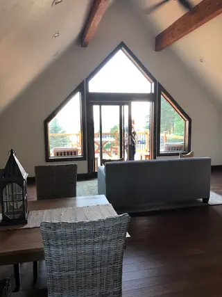 Log home