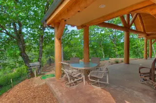 Log home
