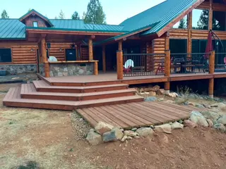 Round Logs